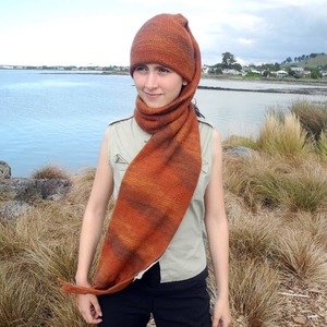 Products: Versatile Alpaca Scarf-Beanie Alpaca SuriBol