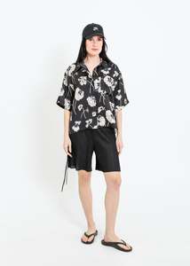 LOVE SHIRT / FRAGILE BLOOMS - BLACK-CREAM