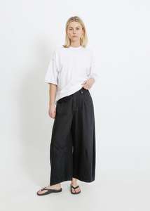 ELLIE JEAN / BLACK