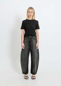 ESSEX JEAN / BLACK