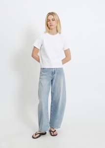 ESSEX JEAN / LIGHT INDIGO
