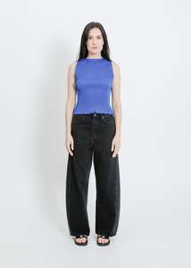EMMA PLEAT TOP / BRIGHT BLUE