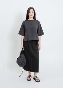 DAISY TEE / BLACK
