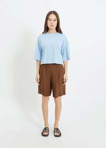 Shorts: KEATON SHORT / COFFEE