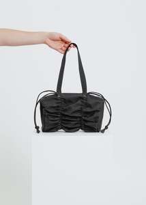 Accessories Bags Handbags: SISTER GATHER BAG / BLACK