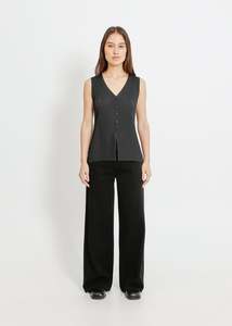 Tops Tops By Colour Black Tops: LEONIE PLEAT VEST / BLACK