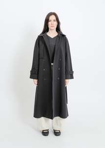 Julius Trench / Black