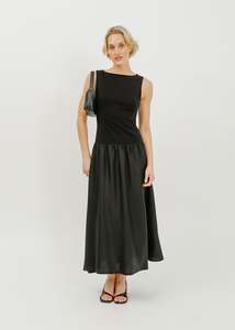 Winter Dresses: Eliza Dress / Black