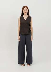 Ellen Wrap Top / Black