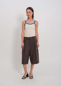 Bottoms: Saige Tailored Short / Chocolate