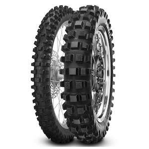 Bike Parts Off Road: Pirelli MT16 GARACROSS 18" MX Tyre (110/100-18)