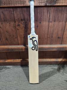 Bats: Ghost Pro 3.0 Supalite Cricket Bat - Short Blade
