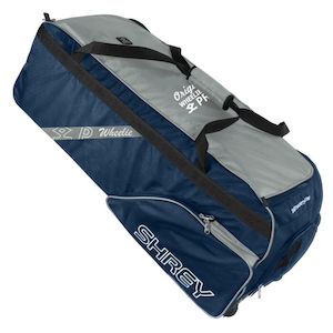 Cricket Bags: Shrey Pro Wheelie Bag
