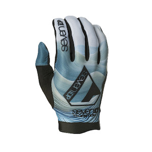 7idp: 7iDP Transition Glove - Ice