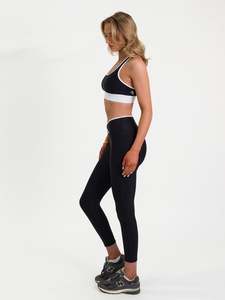 Bottoms 1: Vy - Invisible Scrunch Leggings