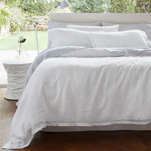 Baltic Linen Duvet Set: White - Queen