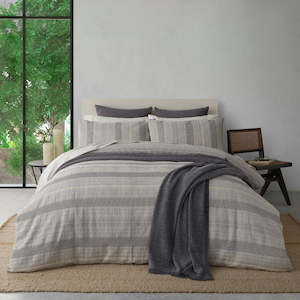 Duvet Covers: Maine Duvet Cover Set - King