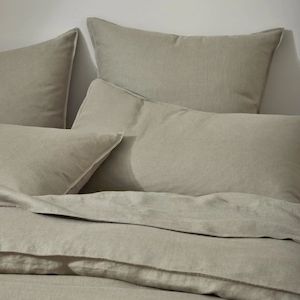 Ravello Linen Caper Pillowcase in Pair