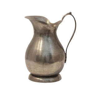Jugs Pitchers: Pewter Jug with Flat Handle - Large