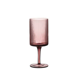 Glassware: Erskine Rose Wine Glass