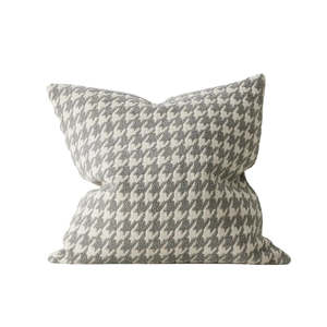 Giovanni Cushion: Mist - 50x50