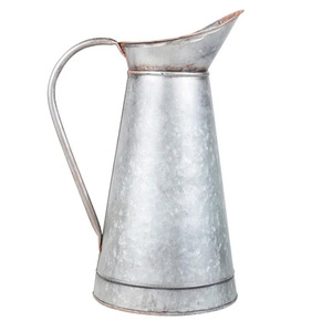 Decor: Viesa Pitcher