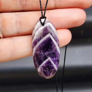 Natural Amethyst Oval Pendant Necklace (1BBB286)