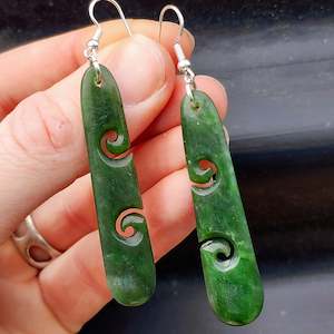 Earrings: Natural Greenstone Round Koru Drop Hanging Earrings