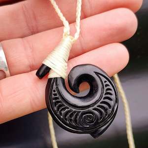 Black Stained Hand Carved Maori Bone Carving Pendant Necklace - Hook Carving