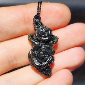 Gemstone Pendants: Dark Greenstone Roses Pendant Necklace