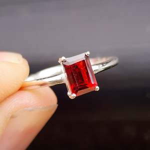 (R) Solid 925 Sterling Silver & Natural Garnet Handmade Rectangle Ring