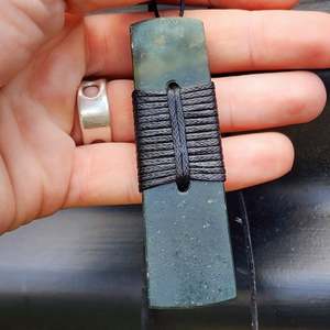 NZ Greenstone Pounamu Toki Pendant Necklace (N448)