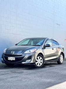 Mazda Axela - Low kms!