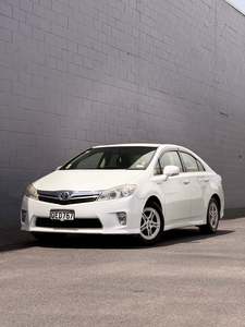 Products: Toyota SAI - Hybrid!