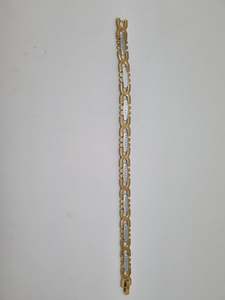 White and yellow Gold