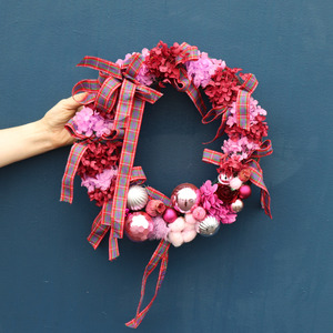 Additions Deluxe Card: Xmas Wreath | Candy Couture