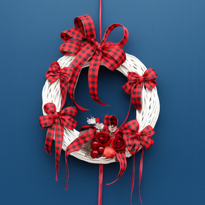 Additions Deluxe Card: Xmas Wreath | Tartan Twirl