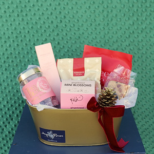 Christmas 25: Christmas | Yuletide Glee Hamper