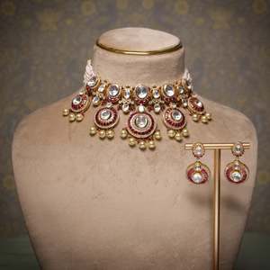 Laal Ratna Necklace Set