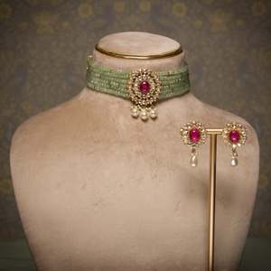 Jade Gulzar Choker Set