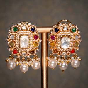 Earrings: Helly Earrings