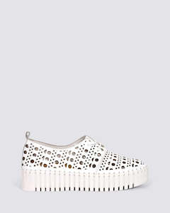 Flats: BELARUS WHITE