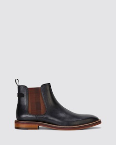 SCUTTLE CHELSEA BOOTS BLACK LEATHER