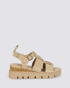 RELIE WEDGE SANDALS CAMEL