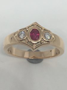 Coloured Stone Rings: Art Deco Ruby & Diamond Ring - Andrea Spicer
