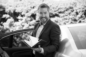 Products: Business Location Session (MAN) Angela Scott Photos