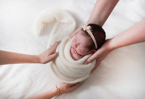 Products: NEWBORN Cheerful Bundle Photoshoot Angela Scott Photography