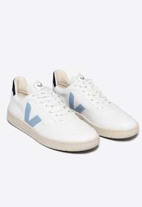 Veja: V-10 CWL Sneakers - White/Steel/Nautico