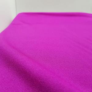 Plain colours: Berry