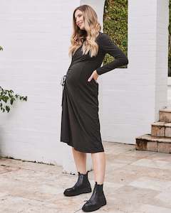Maternity Midi Dress: Eloise Maternity Waffle Knit Dress in Charcoal